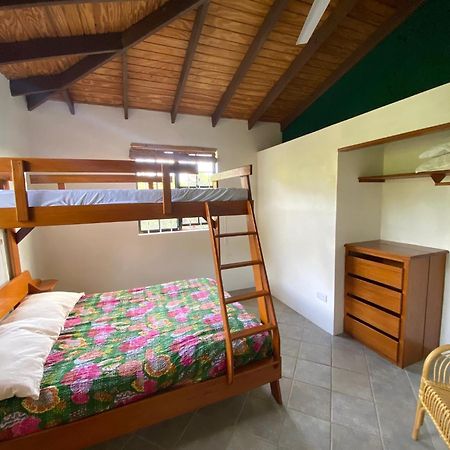 Sea Cliff Eco-Cottages & Gin Distillery Calibishie Extérieur photo